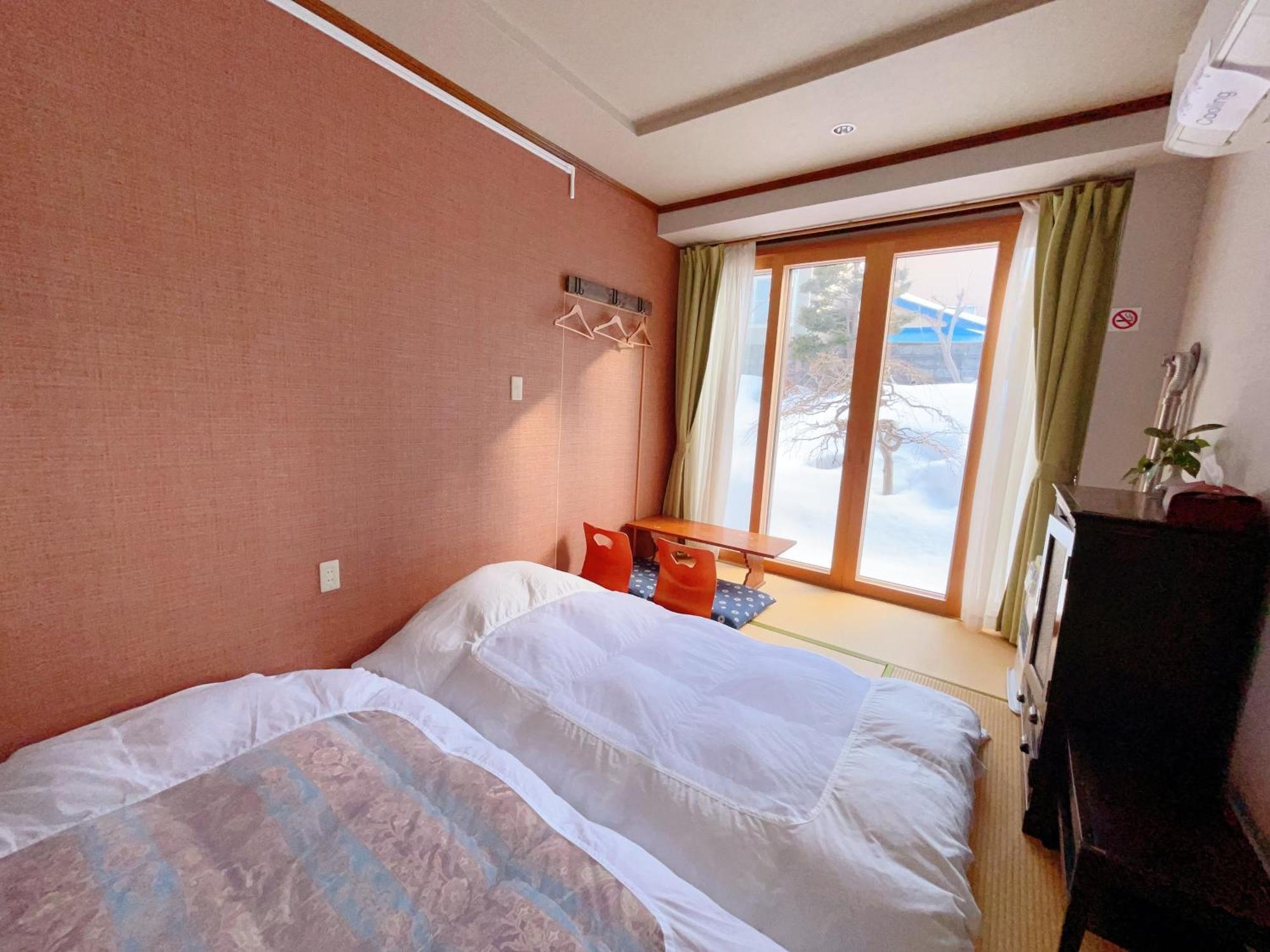 Otarunishikien Bed & Breakfast Exterior photo